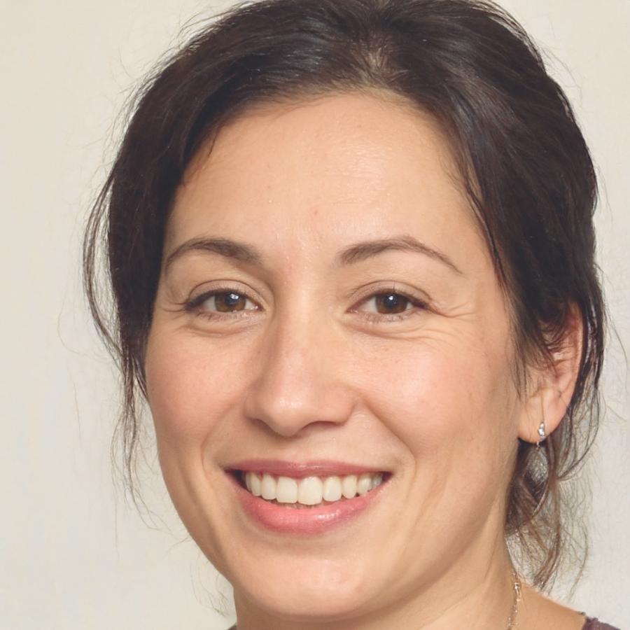 Professionista IT specializzata in gestione sistemi e infrastrutture